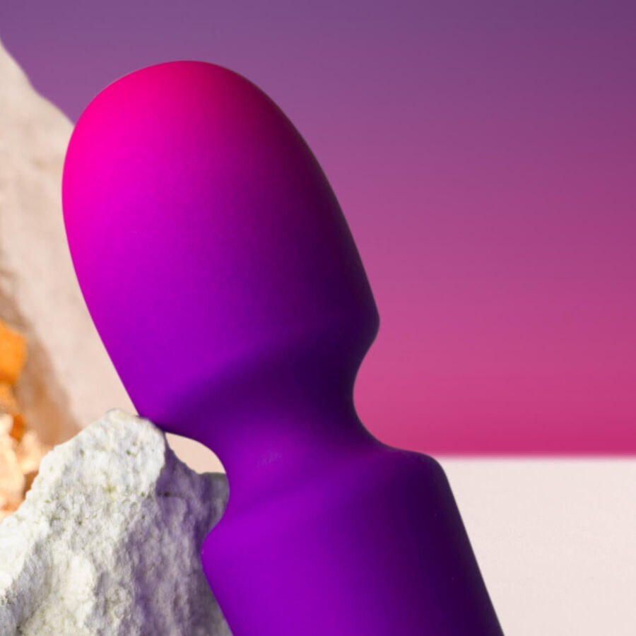 Rocks- Off - Glo- Girl Vibrator Wand Mini Purple